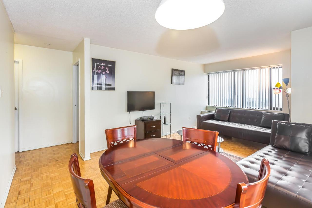 Toronto Furnished Living-Gerard Apartment Ngoại thất bức ảnh