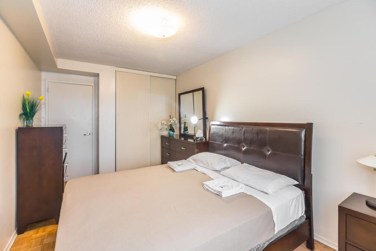 Toronto Furnished Living-Gerard Apartment Ngoại thất bức ảnh