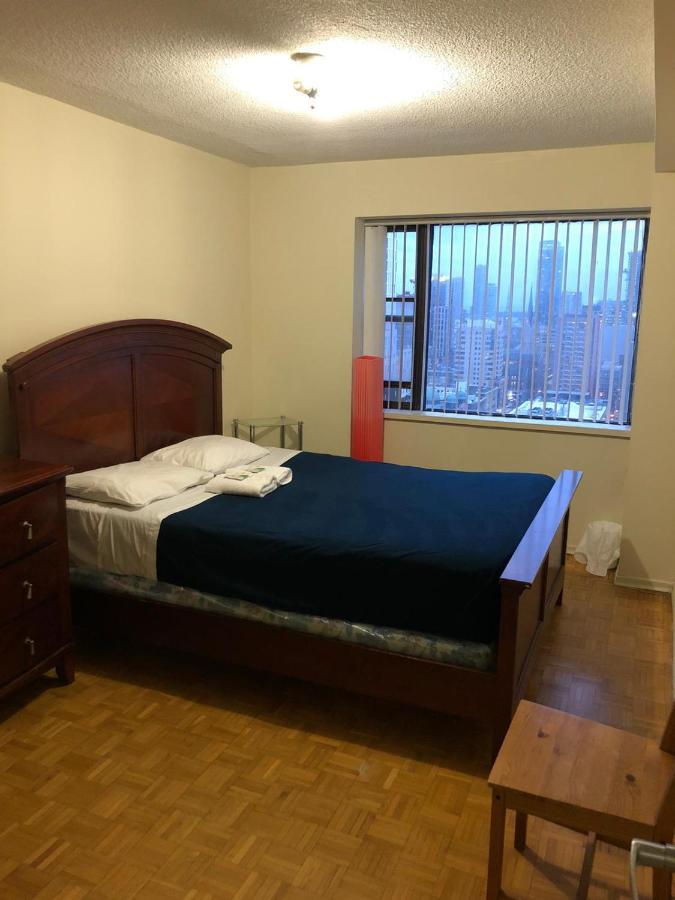 Toronto Furnished Living-Gerard Apartment Ngoại thất bức ảnh
