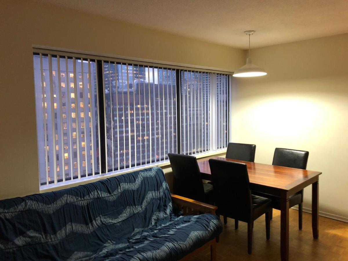 Toronto Furnished Living-Gerard Apartment Ngoại thất bức ảnh