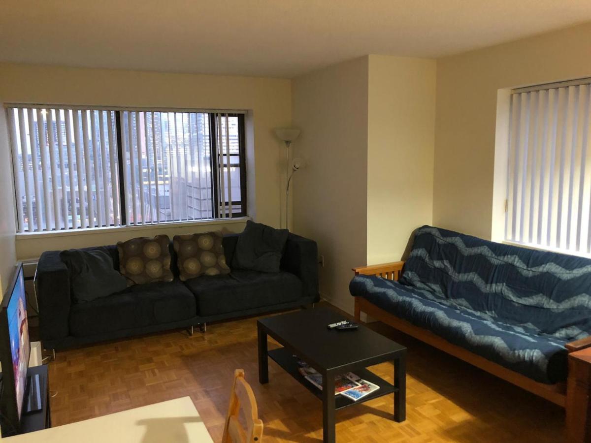 Toronto Furnished Living-Gerard Apartment Ngoại thất bức ảnh